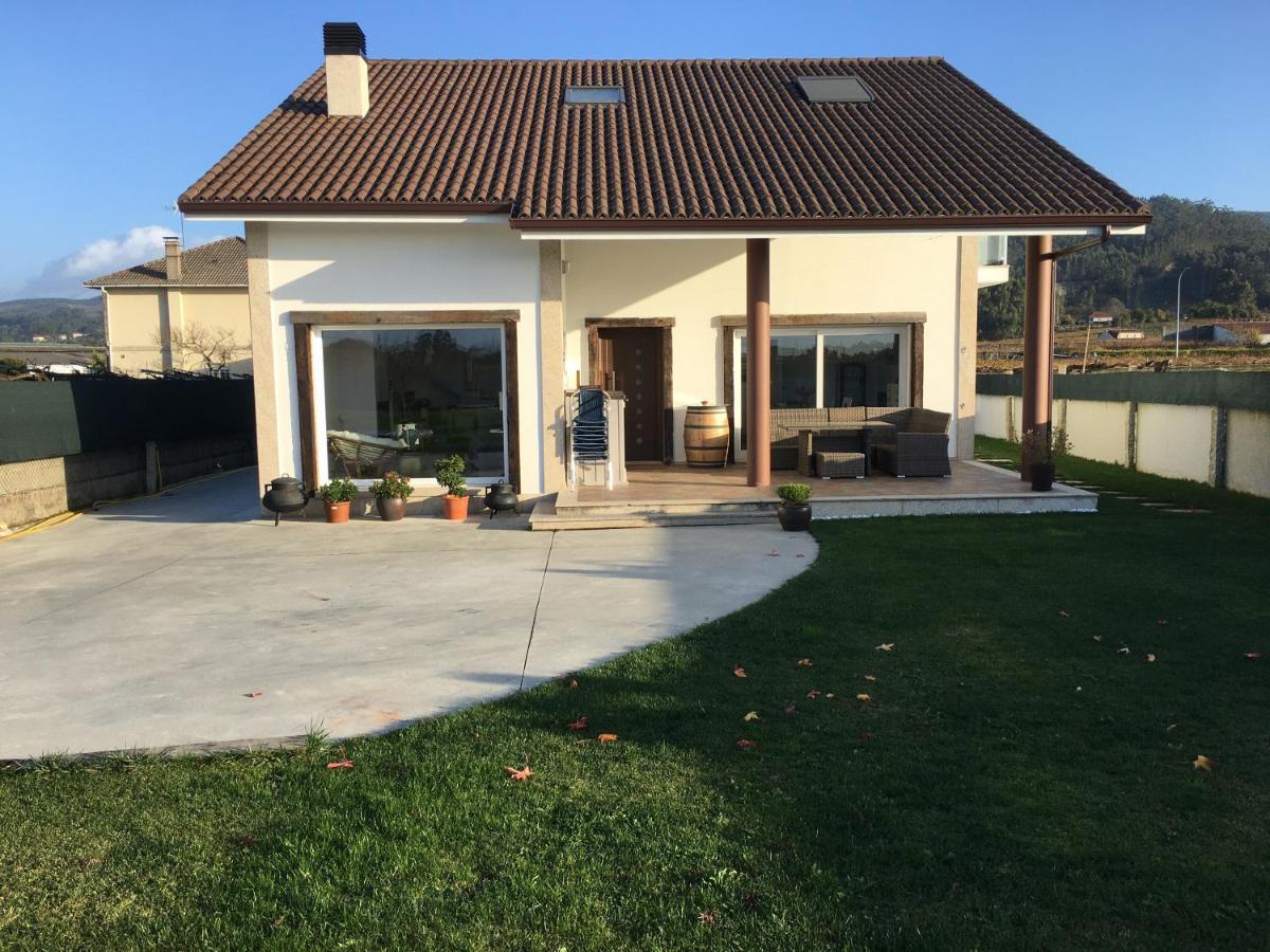 La Casa De Anne Villa Ribadumia ภายนอก รูปภาพ